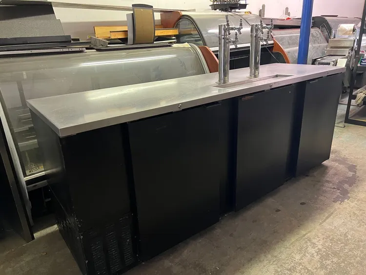 Used _UNKNOWN_ _UNKNOWN_ Beer Equipment Michigan US | Grocery Equipment Sales #1070235