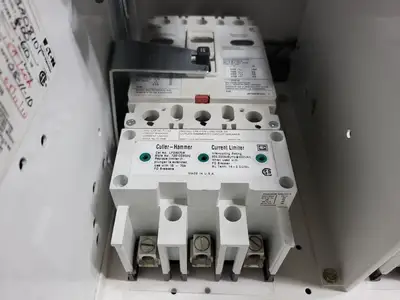 15/60A, 3 Pole, 600V, Disconnect Switch HFD3015,HFD3060 in Freedom 2100 MCC