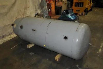 350 GALLON AIR RECIEVER TANK137 PSI