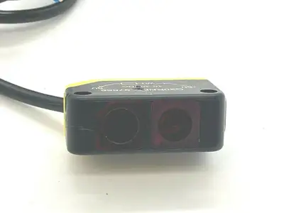Used BANNER PHOTOELECTRIC SENSOR Photoelectric Sensors | Maverick Industrial Sales #1108857