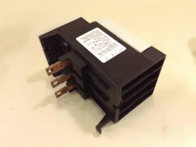 USED SIEMENS 3RU1 146-4KD0