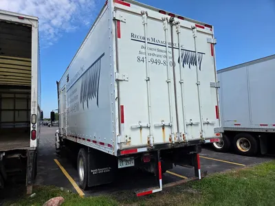 2005 INTERNATIONAL 4300 SBA 4X2 BOX TRUCK | Levy Recovery Group (3)