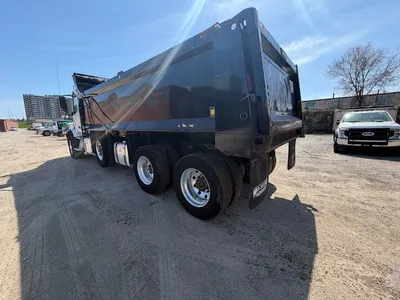 2023 VOLVO VNR300 Dump Trucks | Platinum Group (5)