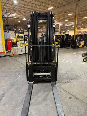 Used 2020 Yale ERC055VGN 4-Wheel Sit down Electric Counterbalance Forklifts New York US | United Lift #1446655