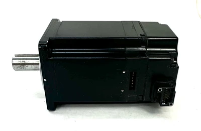 USED YASKAWA ELECTRIC SGMAS-04ACA41
