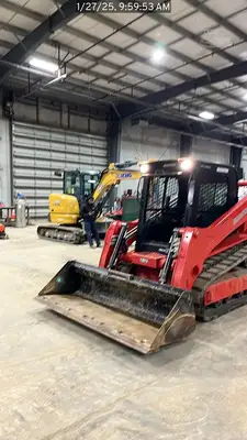 Used 2023 MANITOU 3200VT Compact Track Loaders North Carolina US | National Equipment Dealers #1422702