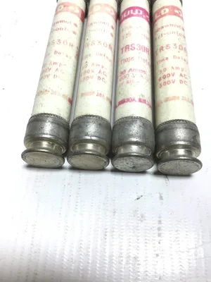 Gould TRS30R 30 AMP 600V Time Delay Fuse (Lot of 4)