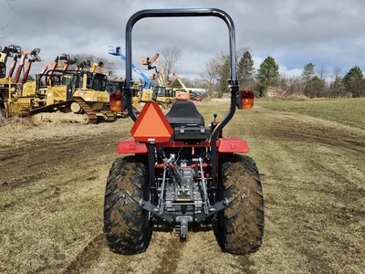 New | in-Stock 2025 MASSEY FERGUSON 1E.35 Tractor Loaders New York US | Abele Tractor #1343038