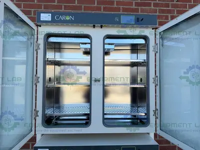 USED CARON 7410-5-1 CO2 DUAL STACKED LABORATORY INCUBATOR 45°C, 115V