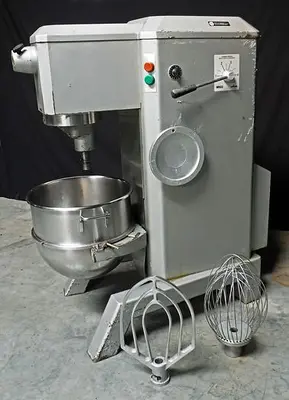 USED UNIVEX 60 QUART MIXER, MODEL M60