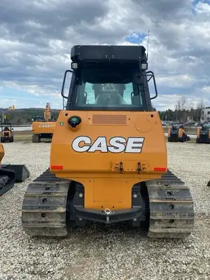New | in-Stock 2026 CASE 750M WT Crawler Dozers Vermont US | Beauregard Equipment #1511175