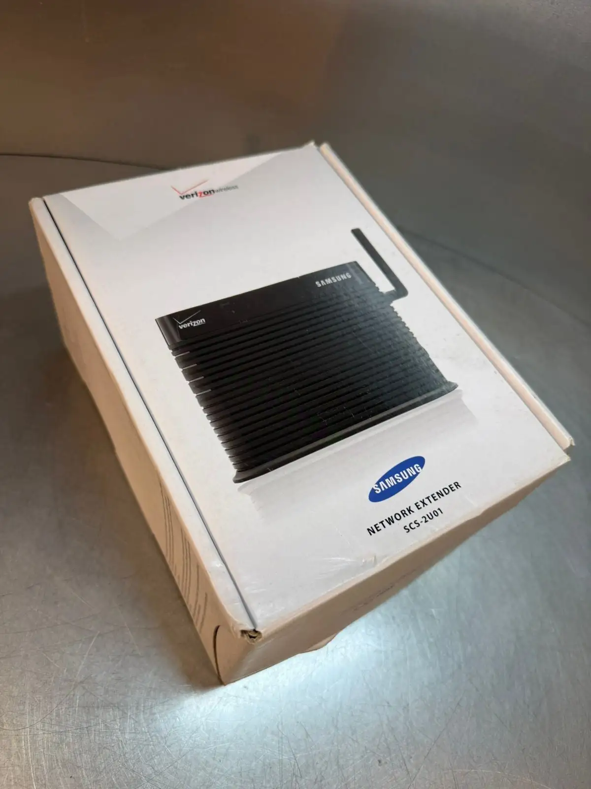 Samsung SCS2U01 Network Extender for Verizon Wireless – Black (2.4.1)
