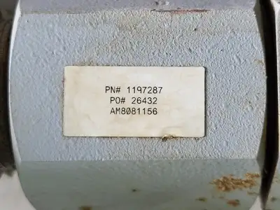 Valve/Injector Assembly
