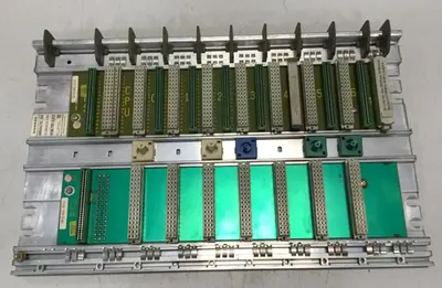 USED SIEMENS 6ES5 700-2LA12
