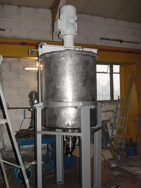 1100 L S/S Encl Mixer 0.65 Kw, 850 Rpm
