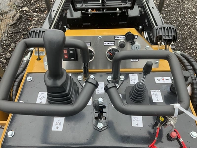 USED 2026 CFG INDUSTRY KKT(A)27 MINI SKID STEER LOADER
