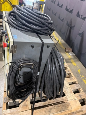 USED 2016 FANUC M900iA/260L + R-30iB Controls