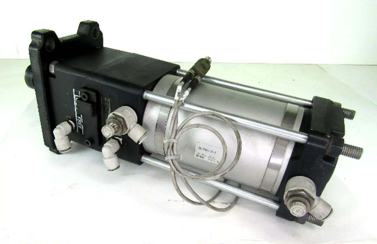 SMC CDLAFN100-125-D Tie Rod Cylinder, Fine Lock with CLA100-D, 100mm Bore, 125mm Stroke