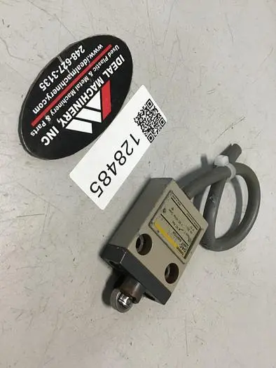 USED OMRON D4C-3402