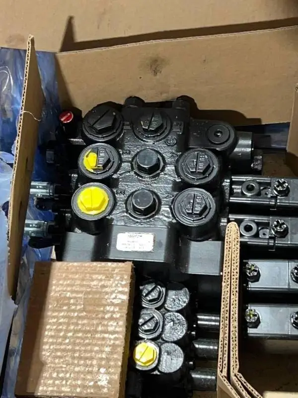 Hydraulic Valve Bank