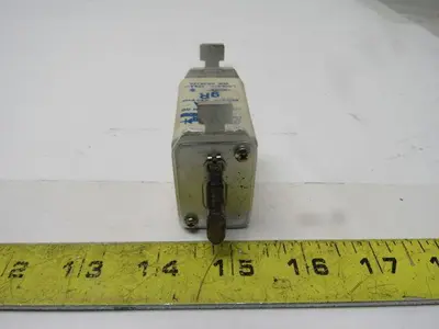 ULTRA QUICK NV 100U 35A Fuse 660V 440V 25kA  Lot of 3