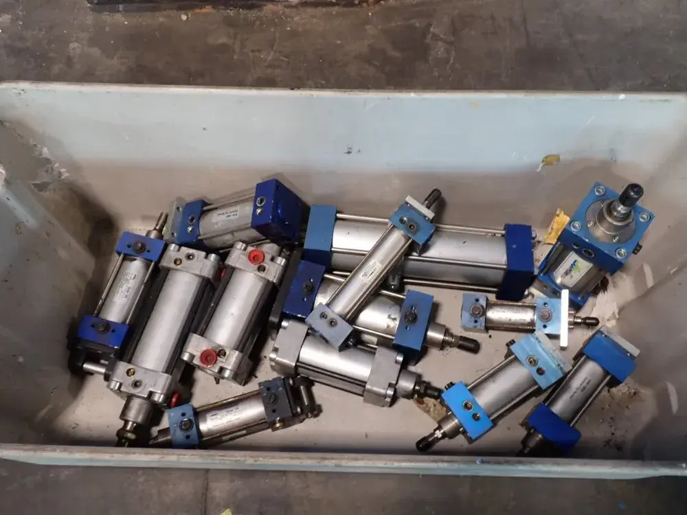Miller  Pneumatic Cylinders