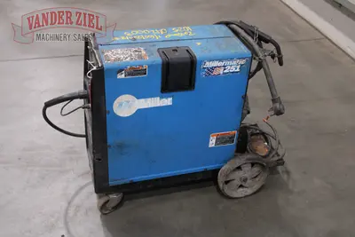 Used MILLER MILLERMATIC 251 Mig Welders Michigan US | Vander Ziel Machinery Sales #1262360