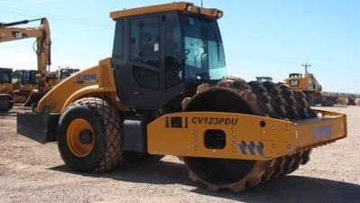USED 2021 XCMG CV123PDU