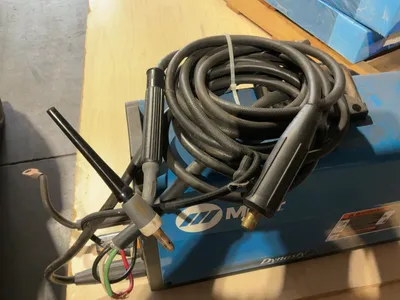 Used MILLER DYNASTY 200 PORTABLE AC/DC TIG AND STICK INVERTER WELDER Tig Welders Michigan US | Miedema Asset Management Group #1424992