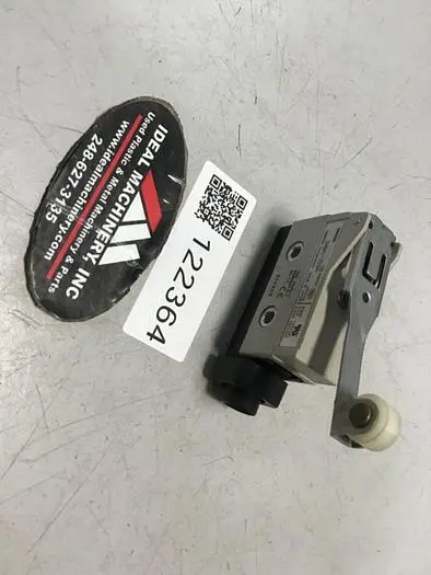 Used OMRON D4MC-2000 Relays & Switches Michigan US | Ideal Machinery #708873