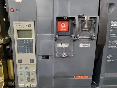 Masterpact Low-Voltage Switchgear Section w/ 3 x NW12H1 Air Circuit Breakers - Metal-Enclosed - NEMA 1 - 600V