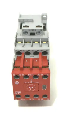 NEW ALLEN BRADLEY 700S-CF530DJBC CONTROL RELAY 700SCF530DJBC