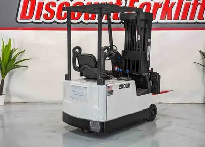 USED 1995 CROWN 30SCTT-S