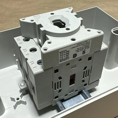 NEW Allen-Bradley 194E-Y63-1753-6N