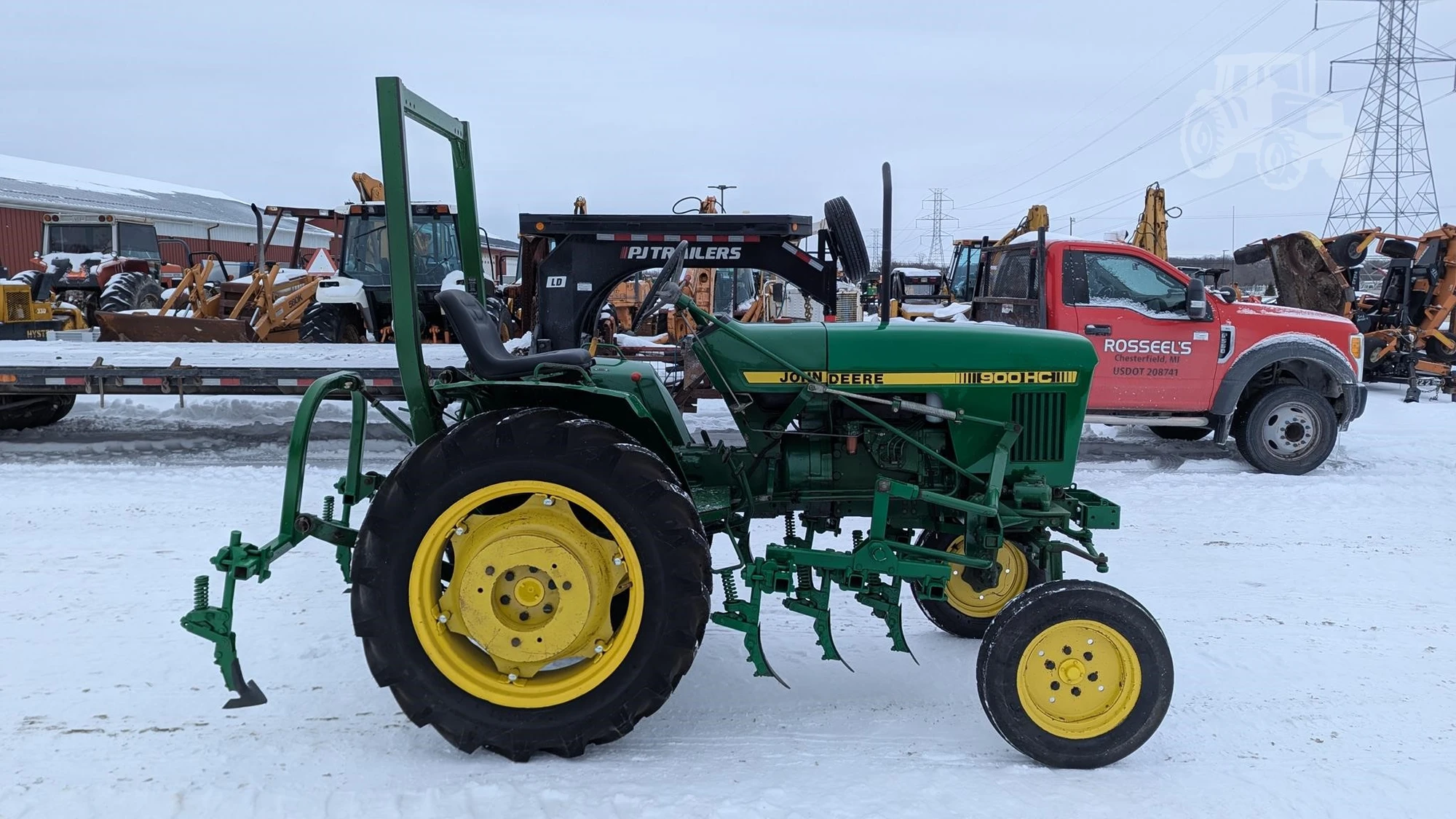 USED 1986 JOHN DEERE 900HC