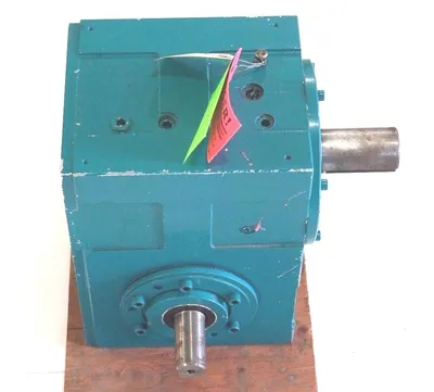 NEW CRANE FERGUSON FD250 GEAR REDUCER RIGHT HAND, 6/2-F150-180