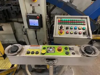 2009 KOMATSU H2W200 Straight Side Double Crank Press | Universal Press & Machinery (UPM) (10)