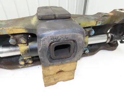 Yale 370401 Forklift Dual-Wheel Rear Steer Axle Assembly ERC080HDN36SV084