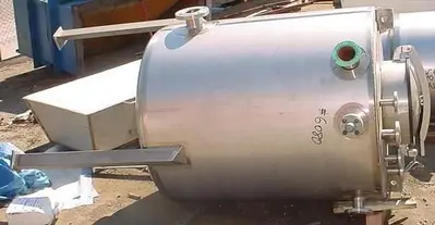 200 gallon Mueller Storage Tank