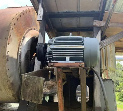 CYCLONE-BAGHOUSE DUST-COLLECTION SYSTEM