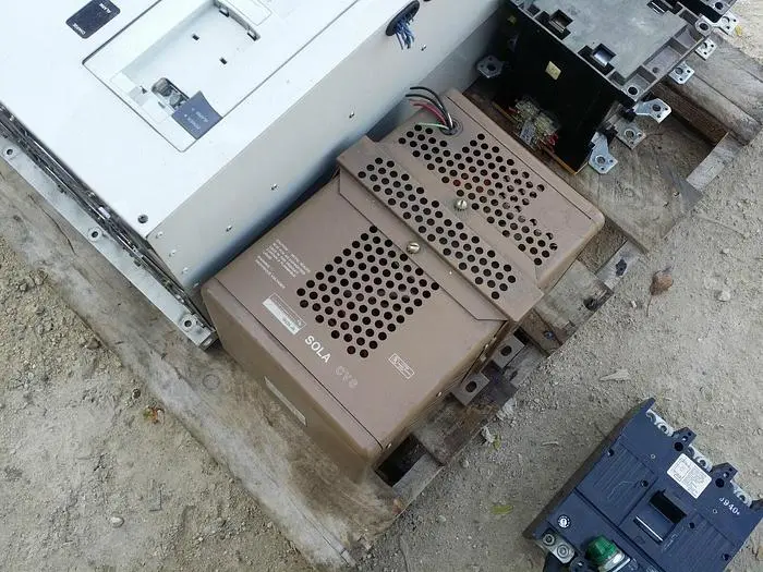 Used SOLA 23-23-215-8 Transformers Wisconsin US | Lemke Machinery Sales #309442