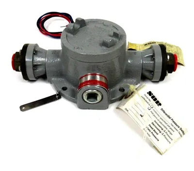 NEW SOR 15S-K5-P1-D2A-RR PRESSURE SWITCH 15SK5P1D2ARR