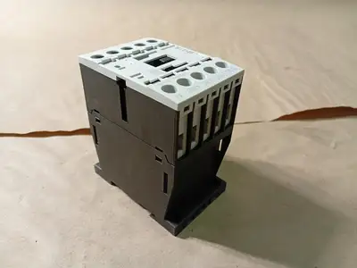 NEW EATON XTRE10B22A
