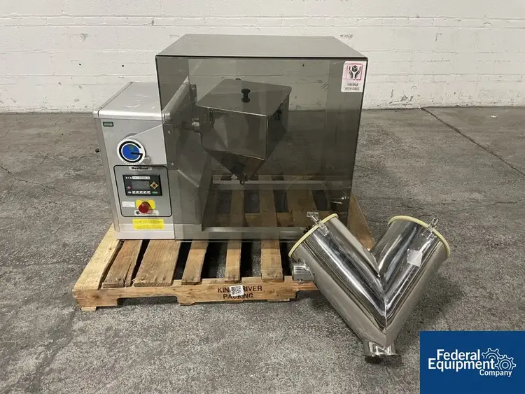 Used GlobePharma 16 Quart Globe Pharma Maxiblend Blender, Tote and Twin Shell Agitators, Blenders, Mixers Ohio US | Federal Equipment Company #129351