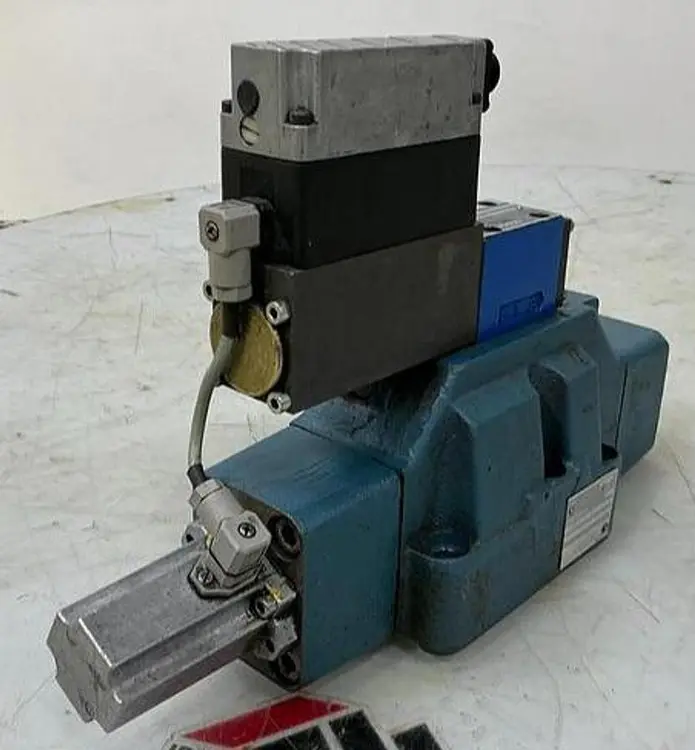 Used BOSCH 0 811 404 434 Valves/Fittings Michigan US | Ideal Machinery #1181978