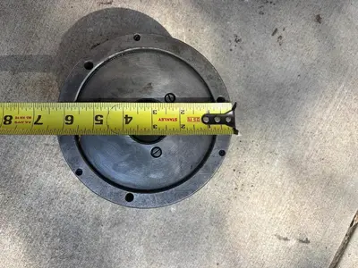 PHASE 2,  6 1/2 " 3-Jaw Chuck 1 1/2" Hole Self Centering Jaws