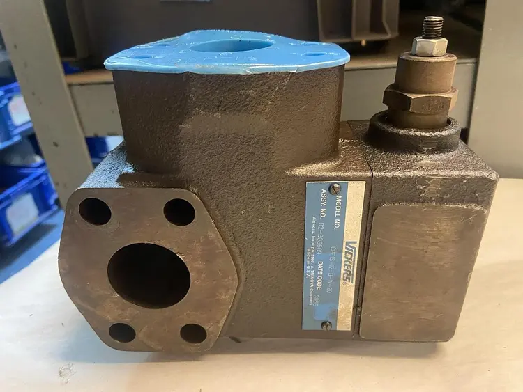 New | in-Stock VICKERS CPF1S-12-B-W-20 Pump & Valve Parts | Surplus Asset Holdings #1218610