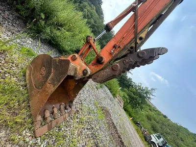 Used 1999 HITACHI EX330 LC-5 DEMOLITION Crawler Excavators New Jersey US | Proxy Equipment #1378395