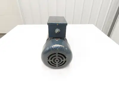 MagneTek Variable Speed DC Motor 3Hp 1750rpm 180VDC 143TC TEFC