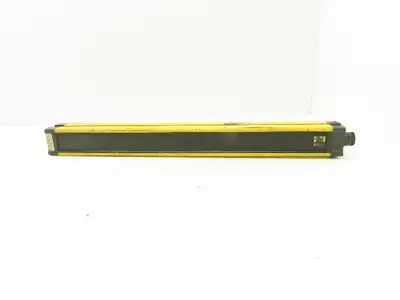 Allen Bradley 440L-R4D0450-N Light Curtain Receiver Guardmaster POC-30